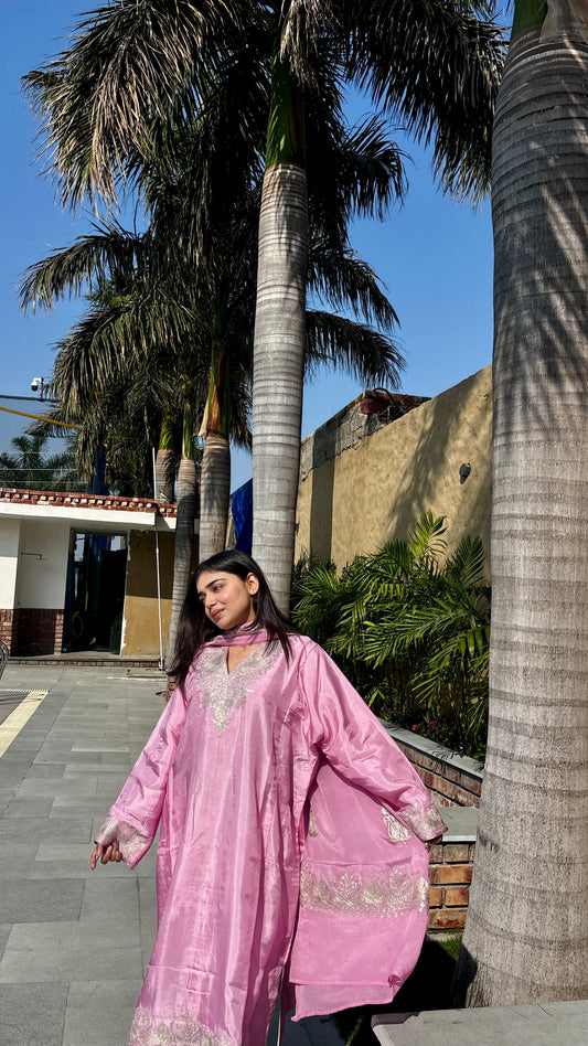 Noon chai ( with dupatta)