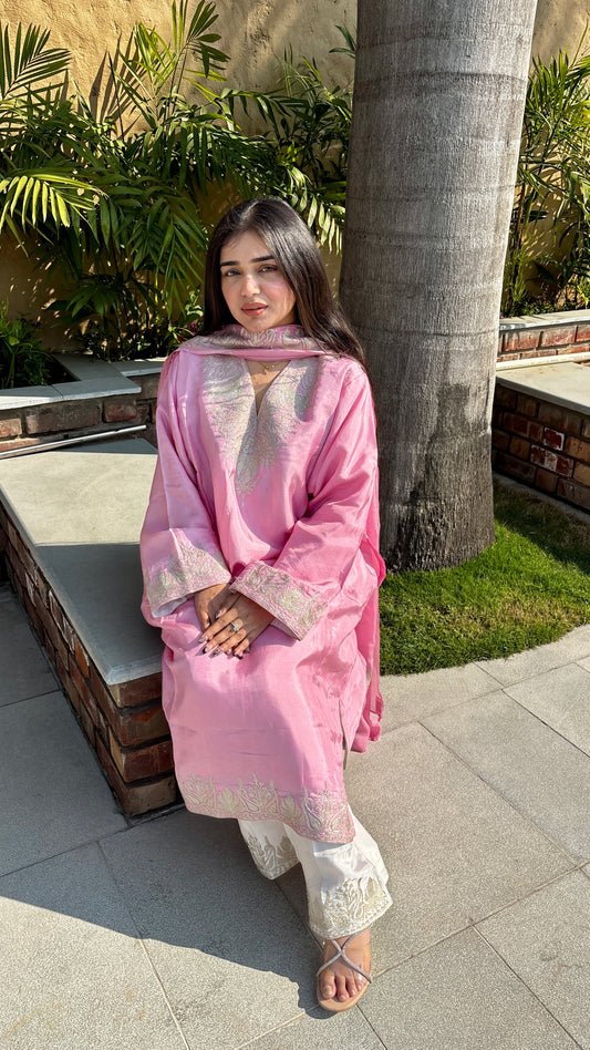 Noon chai ( with dupatta)