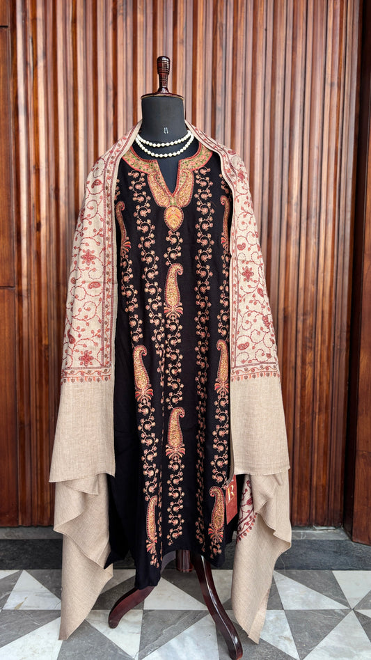 Aari-Embroidered Kashmiri Phiran